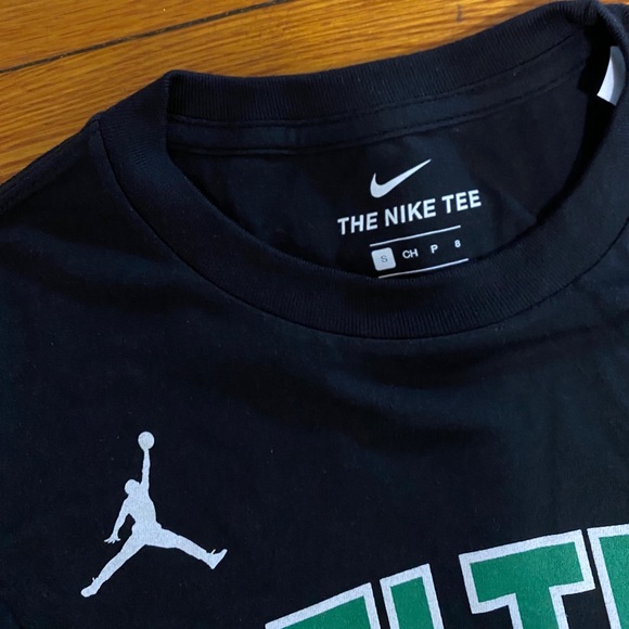 Boys Walker NBA Celtics Jordan T-Shirt Size 8 - Picture 4 of 4